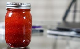 Evde hazırlanan domates konservesinde ölümcül bakteri tehlikesi!