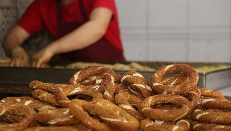 Muğla’da bir büfede yarım ekmek ve yarım simit satışı yapılmaya başlandı